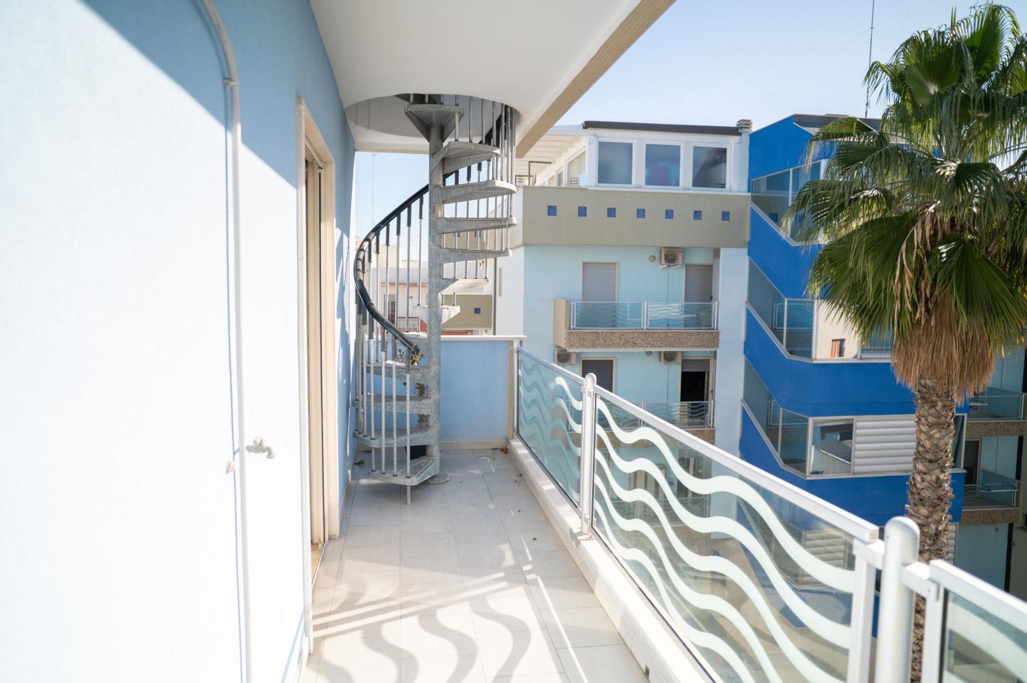 Milu'Seaview Ampia Casa Vista Mare Appartement Giovinazzo Buitenkant foto