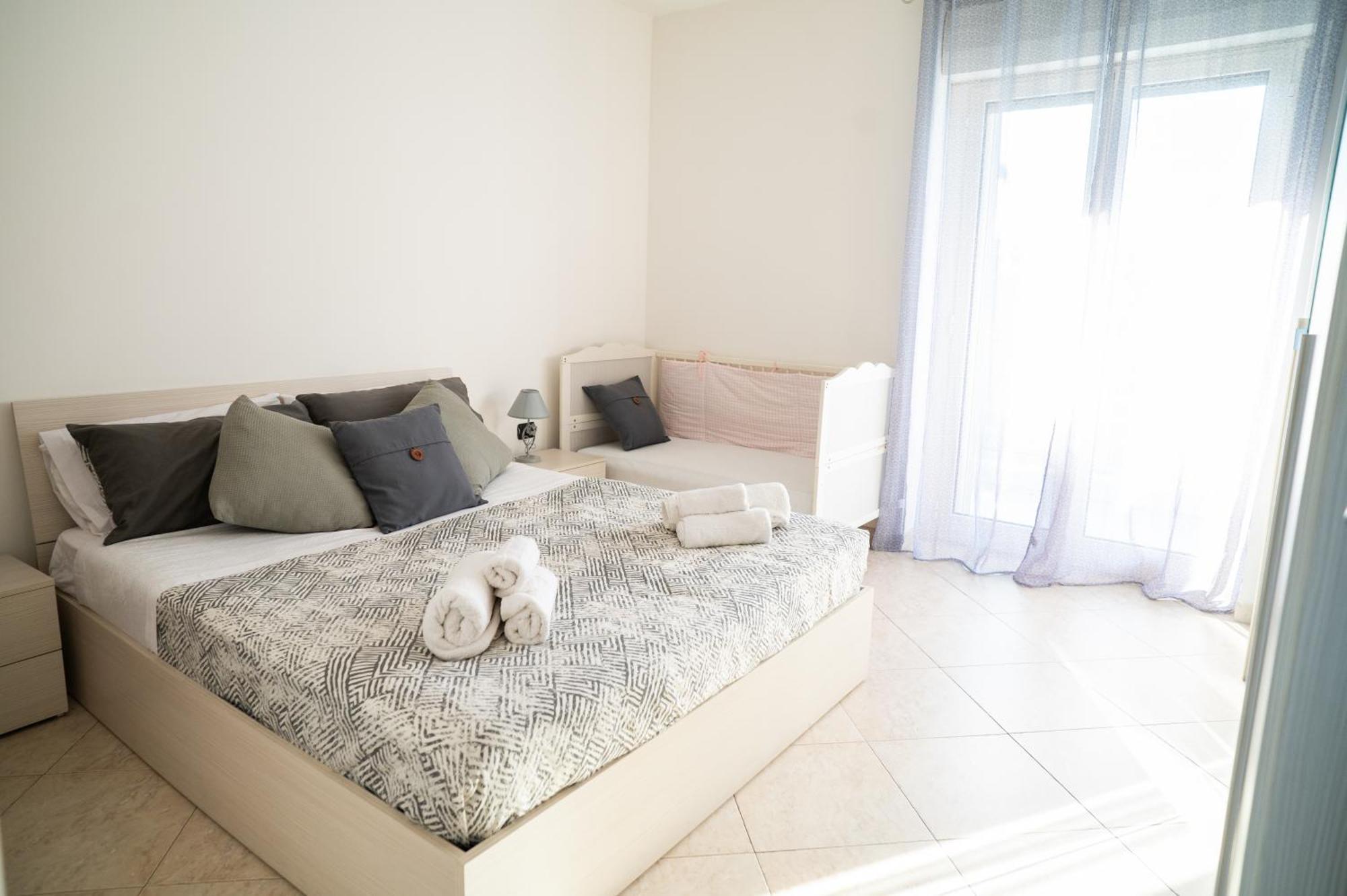 Milu'Seaview Ampia Casa Vista Mare Appartement Giovinazzo Buitenkant foto